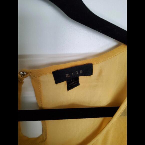 Mine Yellow Ladies Sequin Stripe Blouse Sheer Shortsleeve Button Back Medium - Picture 3 of 4